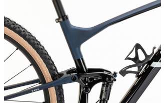 Bicicleta Conor Dark AXS 2024