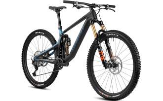 Bicicleta Ghost Riot Trail CF/CF 150/140 Full Party