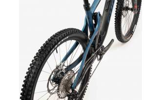 Bicicleta Ghost Riot Trail CF/CF 150/140 Full Party