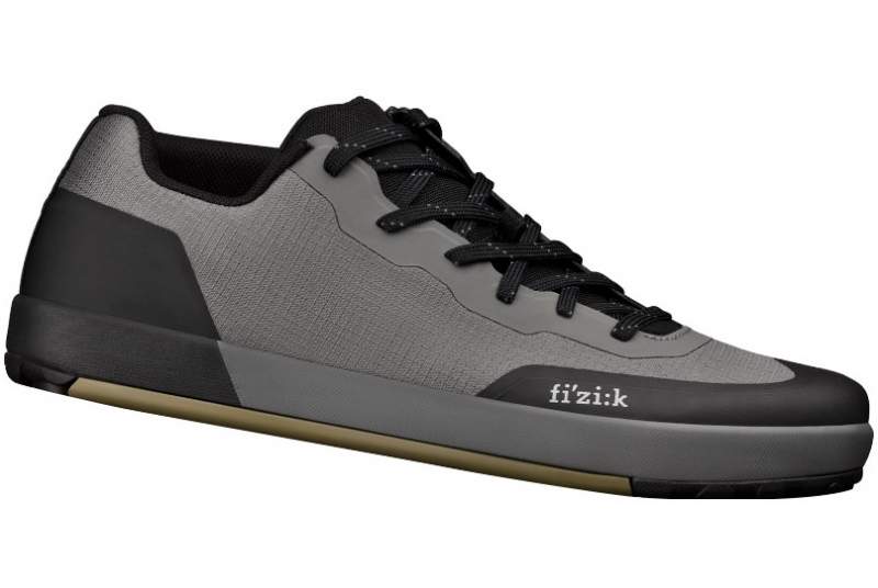 Zapatillas Fizik Gravita Versor Flat