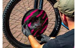 Protector Muc-off Camo para discos de freno