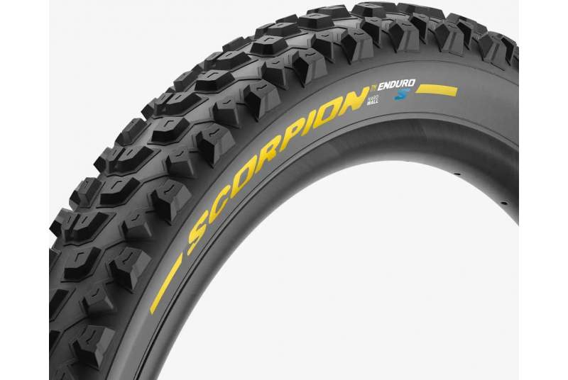 Cubierta Pirelli Scorpion™ Enduro S amarillo