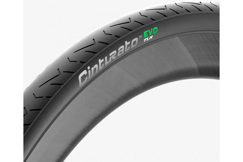 Cubierta Pirelli Cinturato™ Evo TLR negra