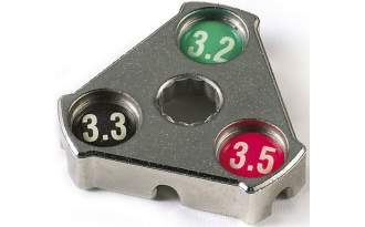 Llave de radios triangular