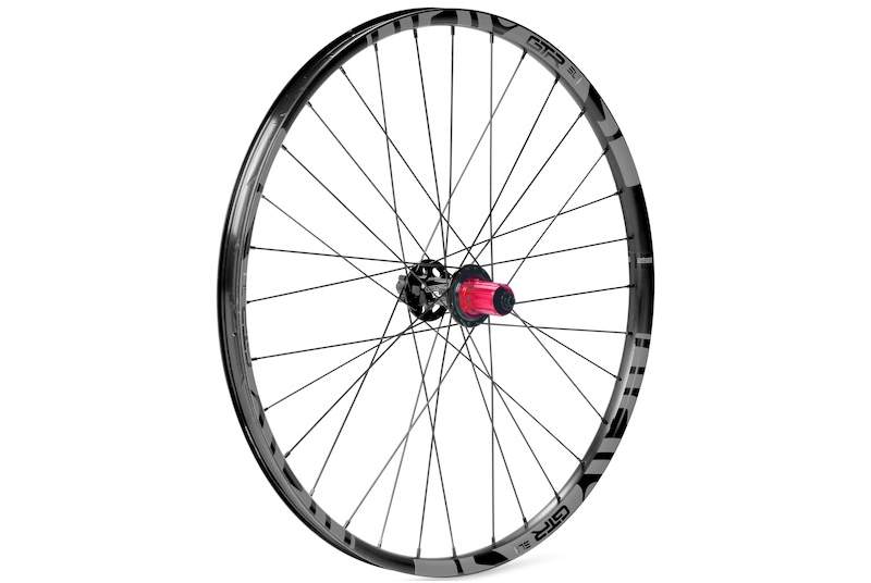 Rueda Gurpil GTR SL35 Boost 27,5" gris 6T XD Ratchet