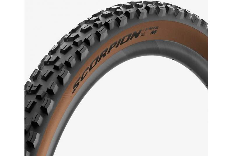 Cubierta Pirelli Scorpion™ E-MTB M crema