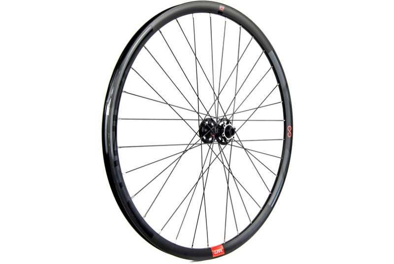 Rueda Gurpil Infinite 29" 6T 15X110 Boost delantera